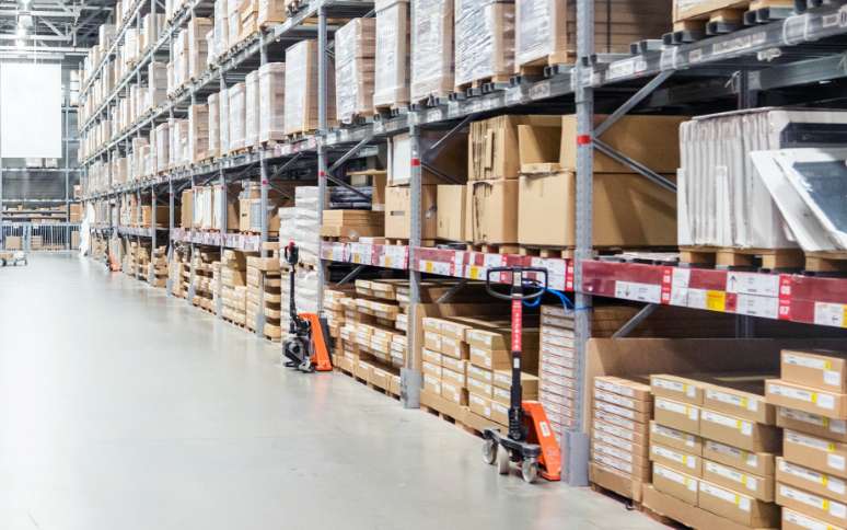 An Olympia Fields warehouse after ServiceMaster warehouse cleaning